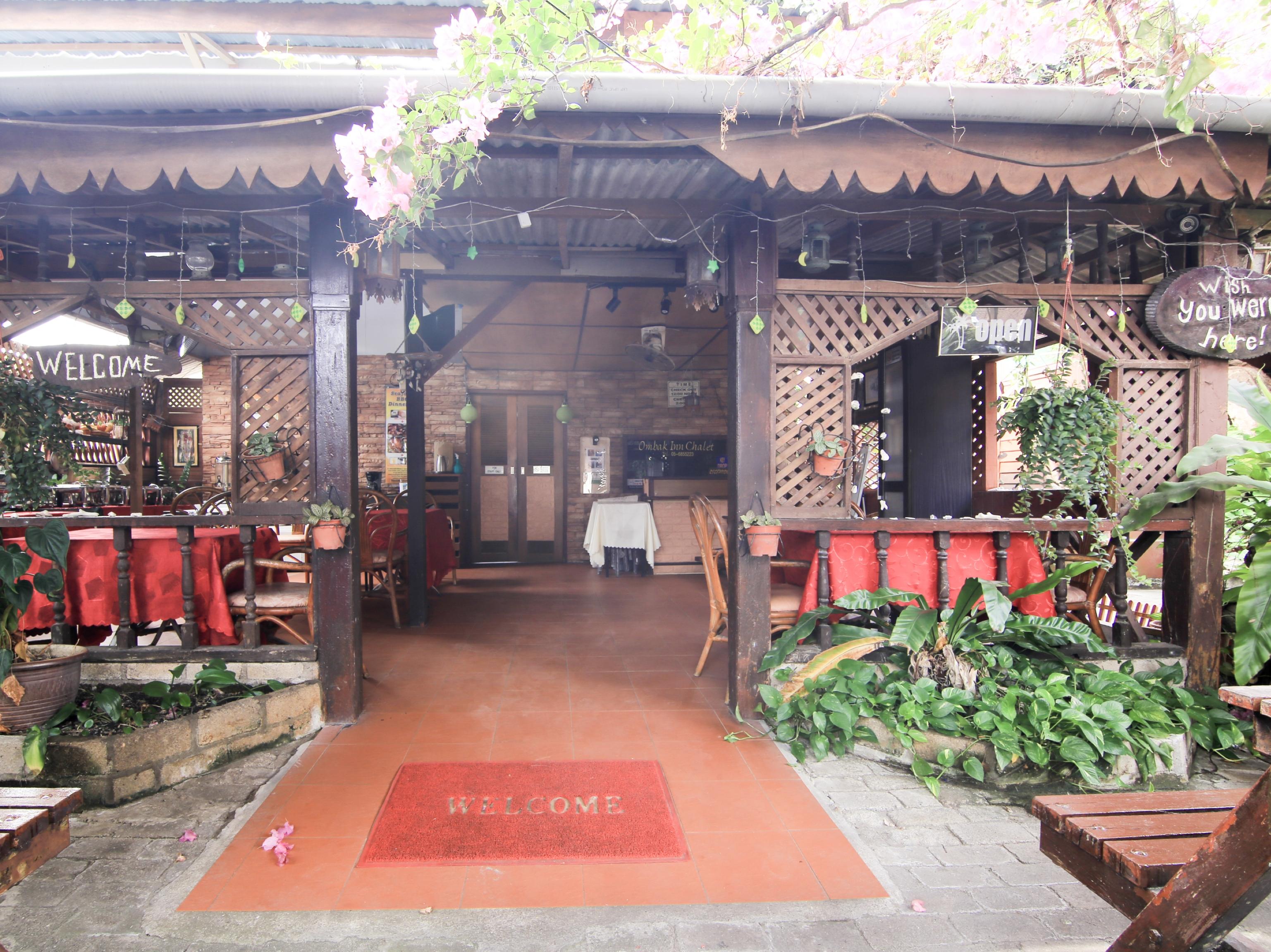 Ombak Inn Chalet Kampung Teluk Nipah Ngoại thất bức ảnh
