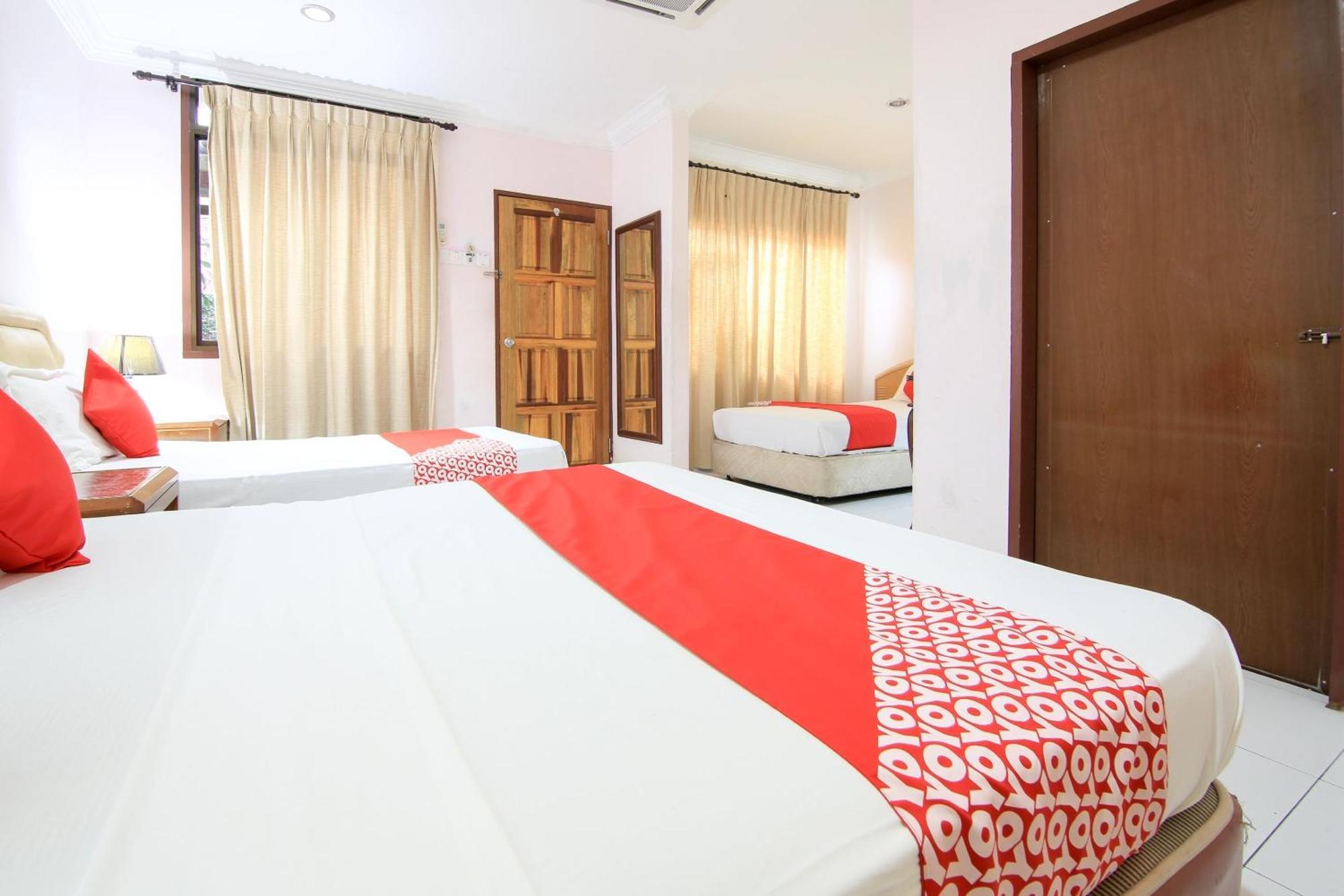 Ombak Inn Chalet Kampung Teluk Nipah Ngoại thất bức ảnh