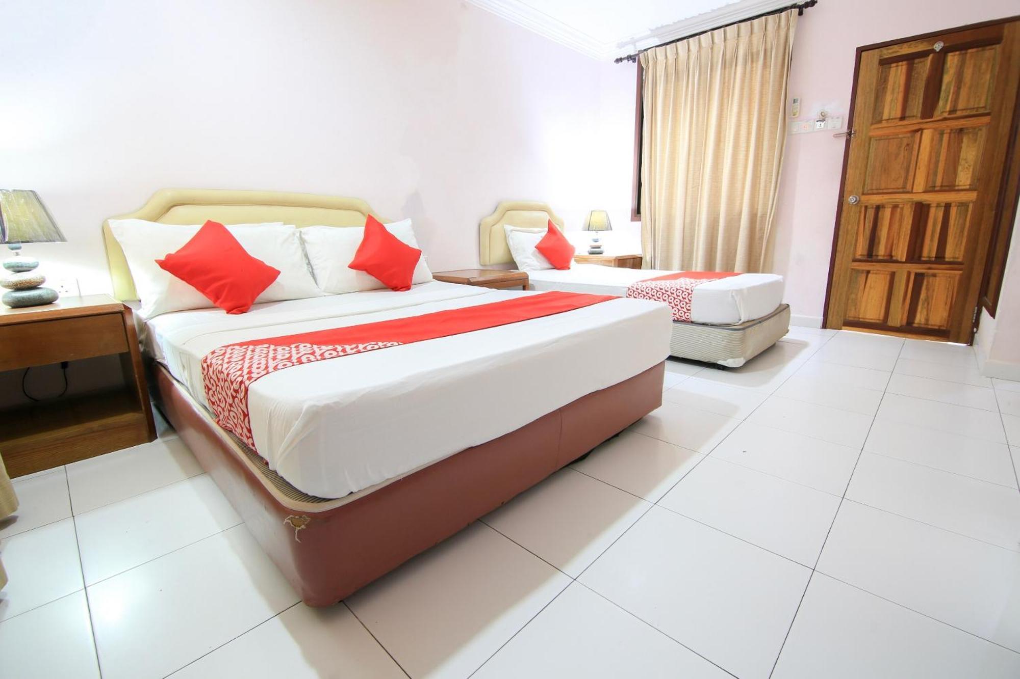 Ombak Inn Chalet Kampung Teluk Nipah Ngoại thất bức ảnh