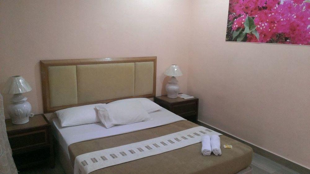 Ombak Inn Chalet Kampung Teluk Nipah Ngoại thất bức ảnh
